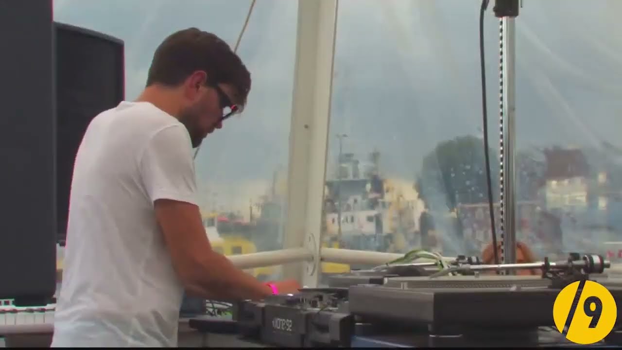 RODRIGUEZ JR   live  ● MOBILEE BOAT ANTWERP.