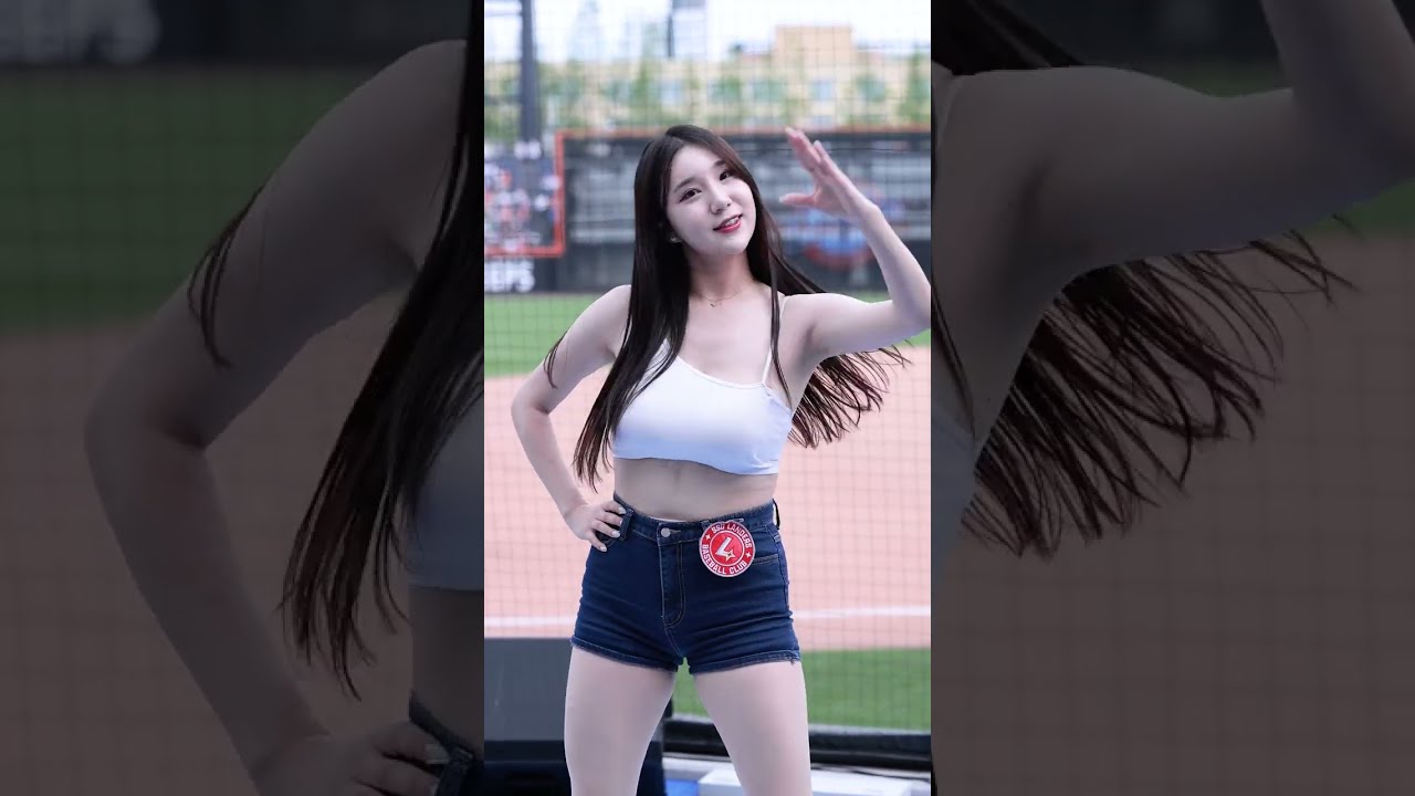 [4k] 2025 ssg랜더스 김현영치어리더 we are landers 응원 직캠 #shorts #ssg #ssg랜더스 #야구 #김현영 #치어리더 #공연 #영상 #직캠