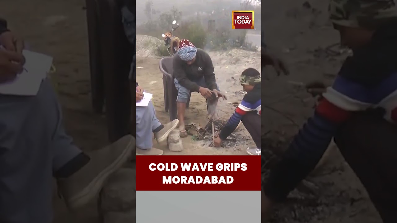UP Cold Wave: People Gather Around Bonfires as Moradabad Records 9°C Minimum