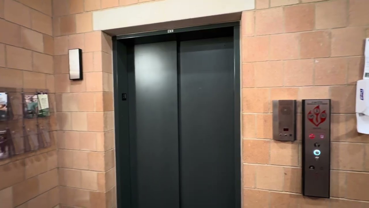 Montgomery Series 90 Traction Elevators mb TK | School of Nursing, OHSU | Portland, OR