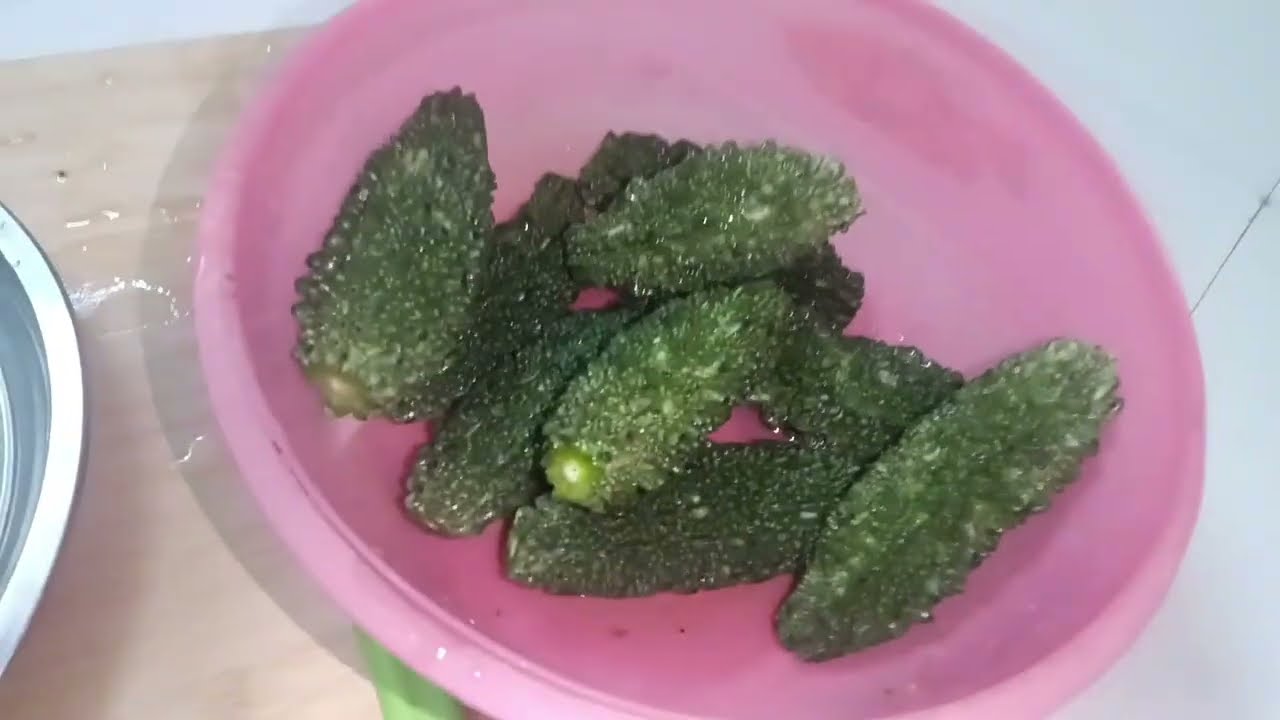 కాకరకాయ బల్లి కూర