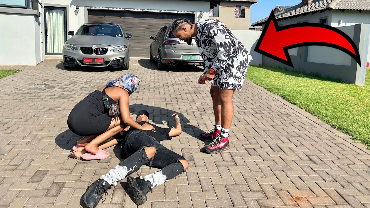 MY GIRLFRIEND SURPRISED ME WITH DRAKE!! *I fainted*