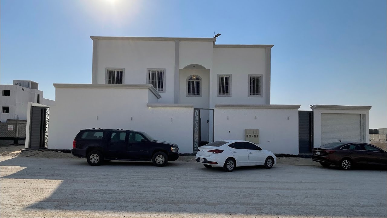 للبيع فيلا بيت دورين + شقتين الأحساء حي الورود تواصل معنا 0501909979
