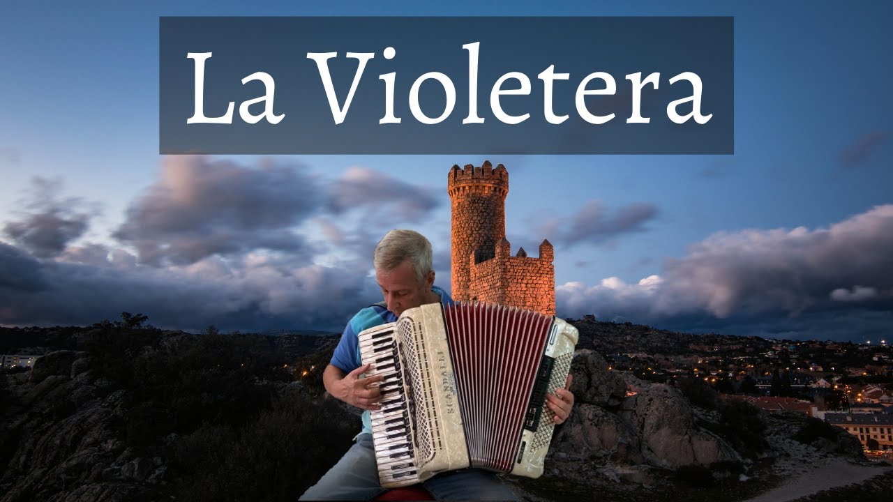 La Violetera on a Scandalli Accordion