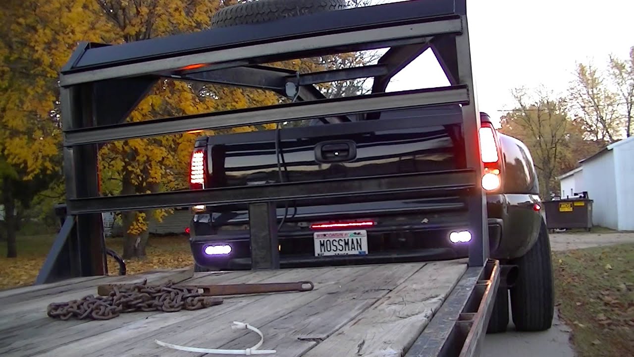 2002 Duramax 3500 with a Gooseneck Trailer 