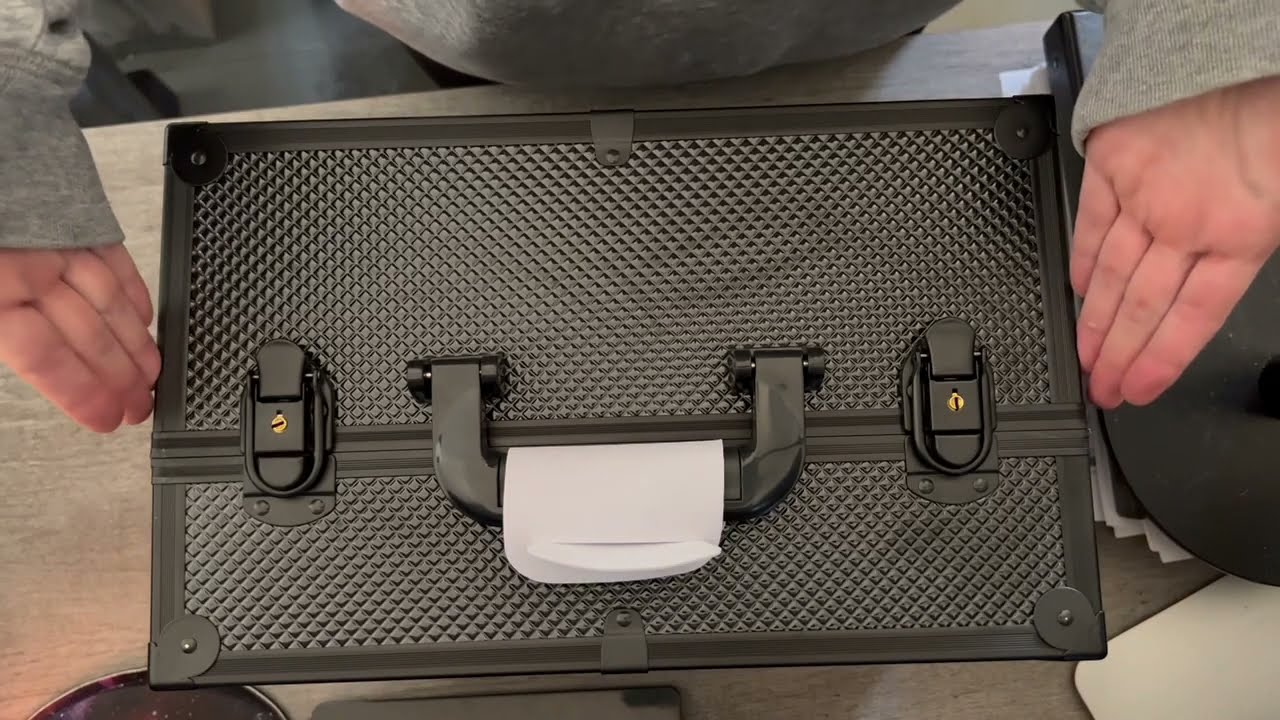 Amazon - Joligrace: Makeup Train Case