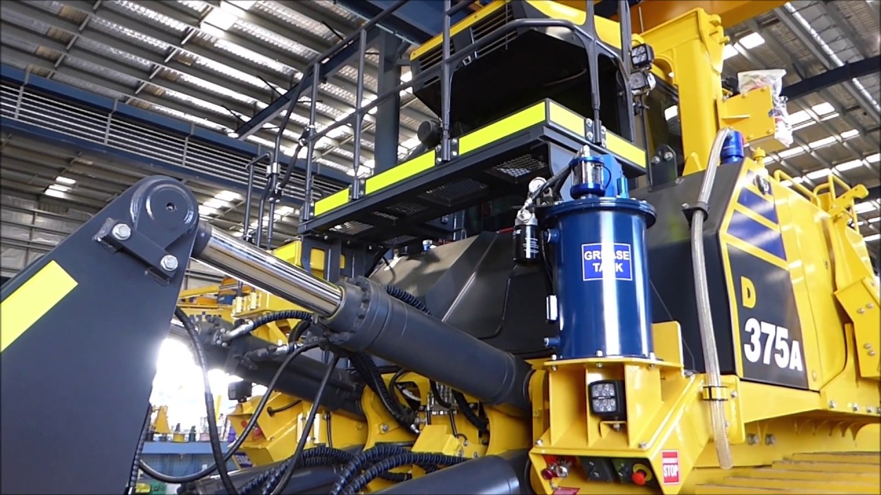 Komastu Australia Factory Visit to see 930E-5 Mine Truck and 375A-8 Dozer Brisbane 24/04/2019