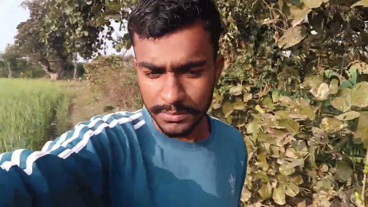आज गये हम खेत पर #subscribe #minivlog #pharmafarm #subscribe #comedyvideos #block #vlog #bolg#like