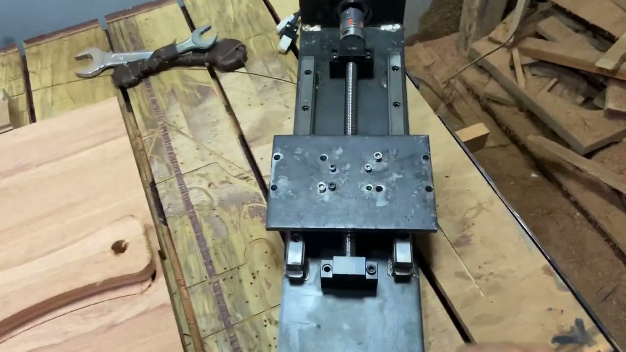 Cnc router caseira feito em ferro