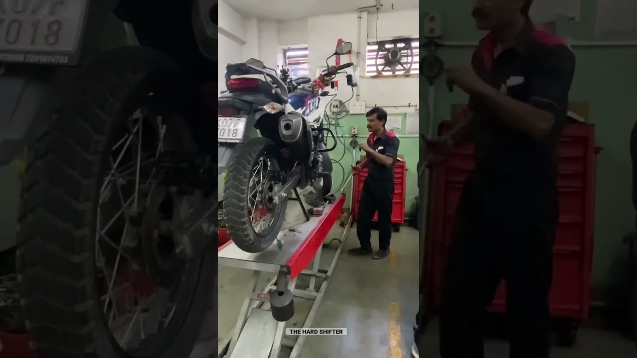 First Servicing of hero Xpulse 200 4v BS6 model 2022 #shortvideo #service #viral #xpulse200 #shorts