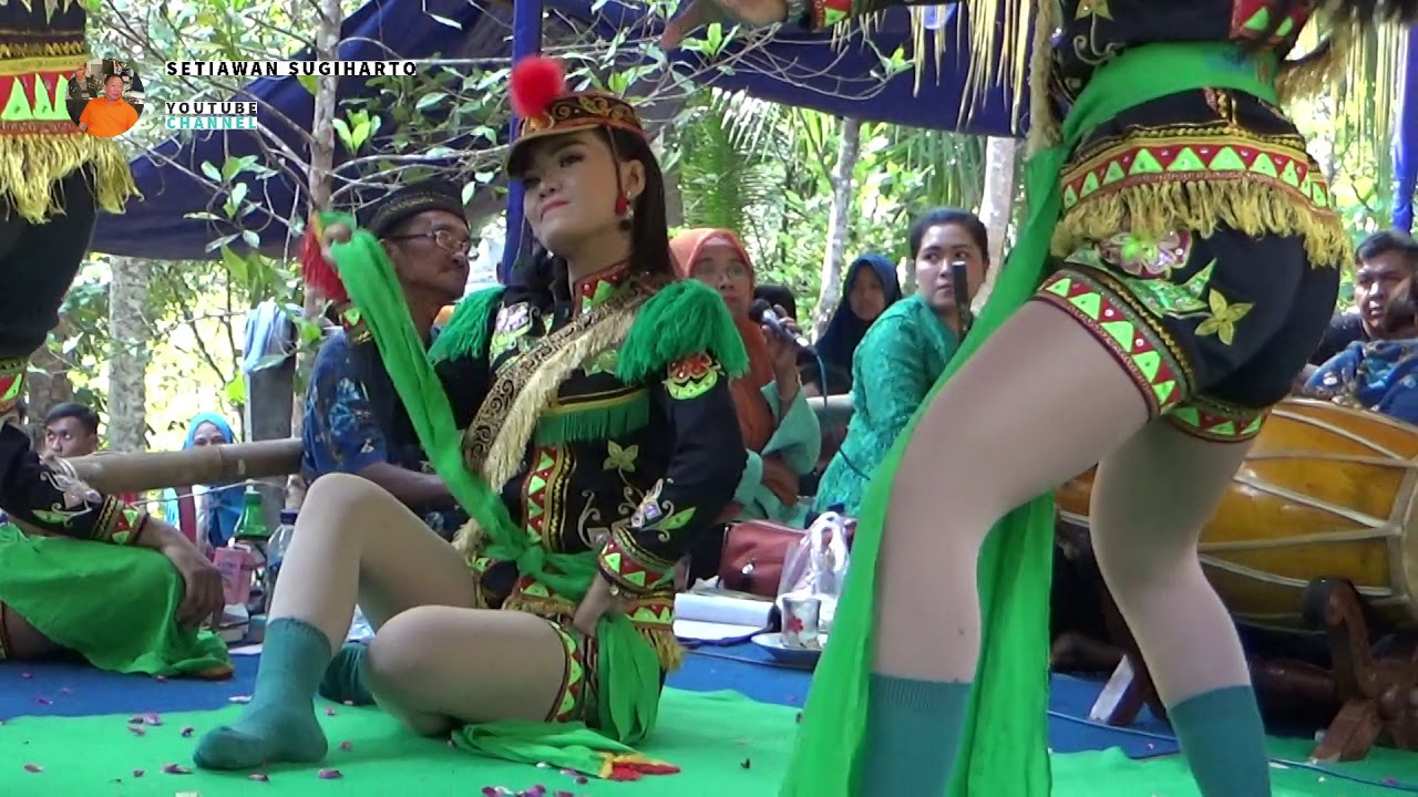 MAIN LENTERA - Dolalak TUNAS KARYA - di Gunung Teges, Kemiri, Purworejo. Tgl. 15 Agustus 2019