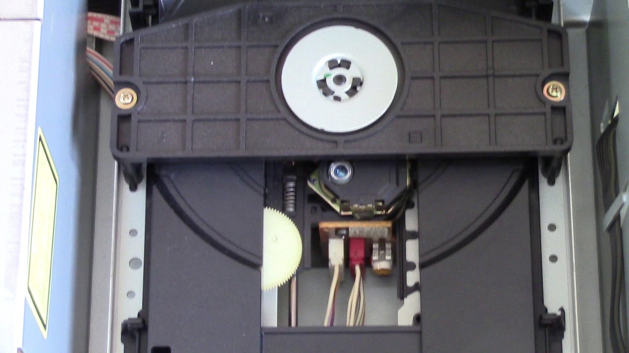 Akai CD-69 (374) внутри inside