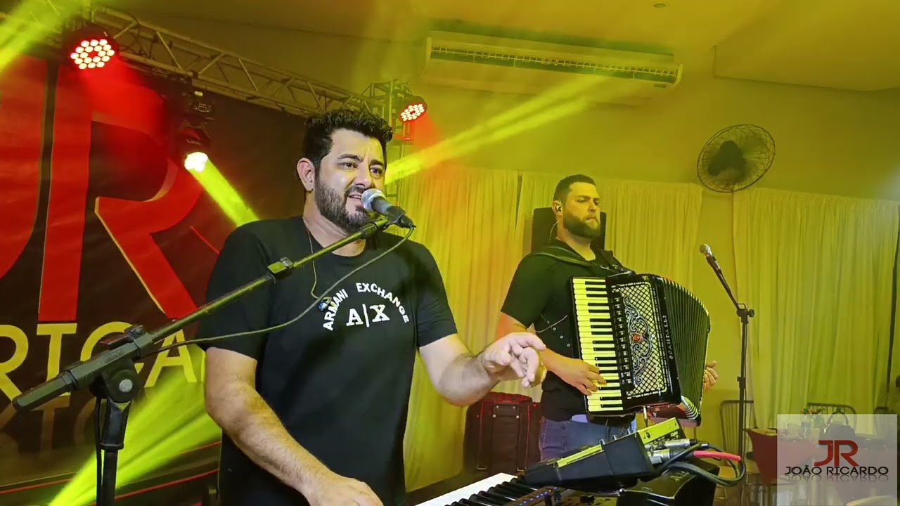 MENINO DE VÓ   ( João Ricardo Cantor )