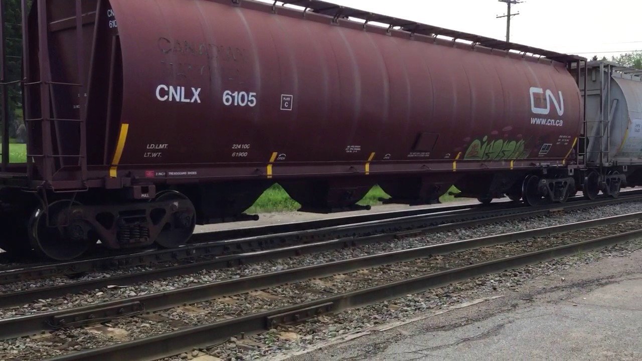 Arriver:CN 3035 Sur CN 368 Chambord,Qc 4 Juin 2017