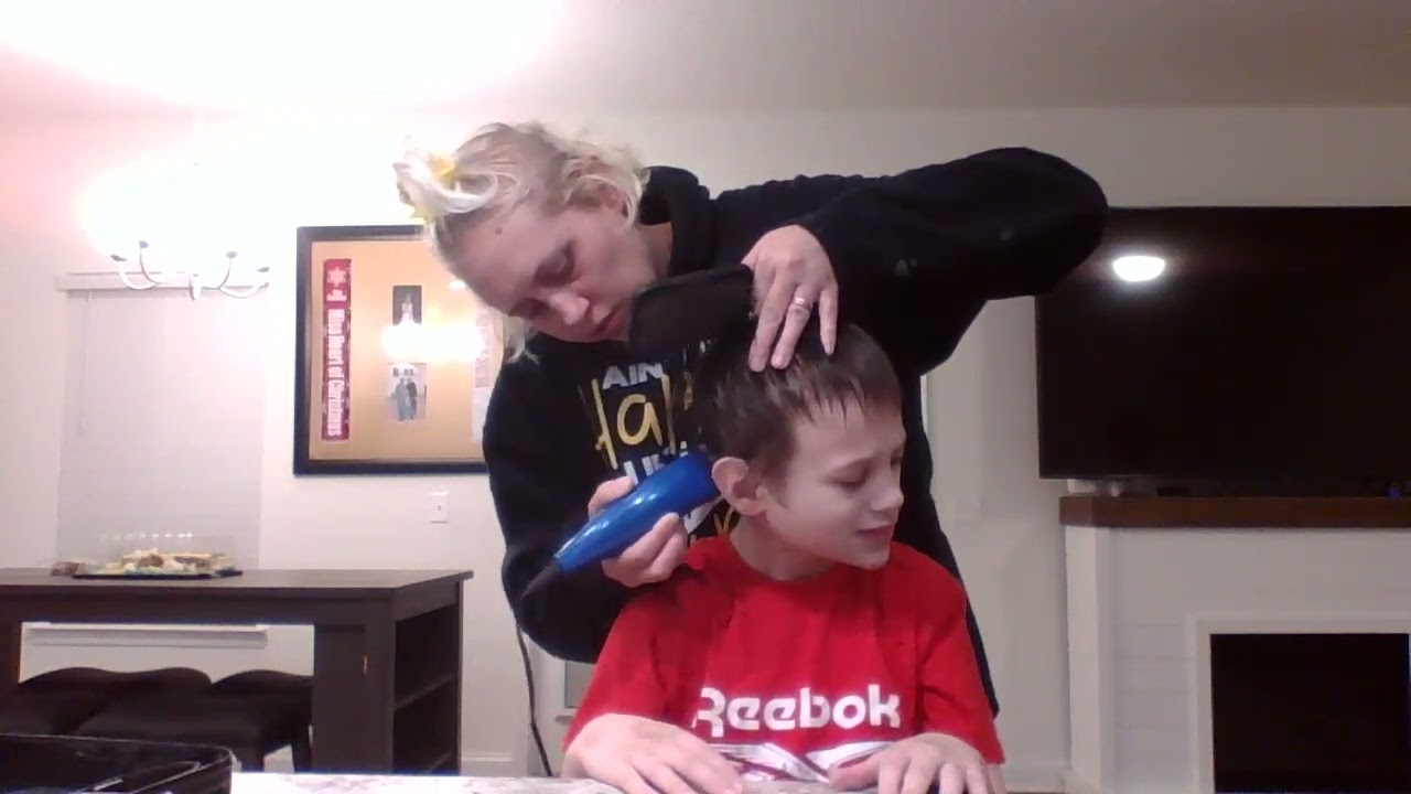 Antonio gets a haircut!!!!!!!!!!! From Mommy!!!!!!!