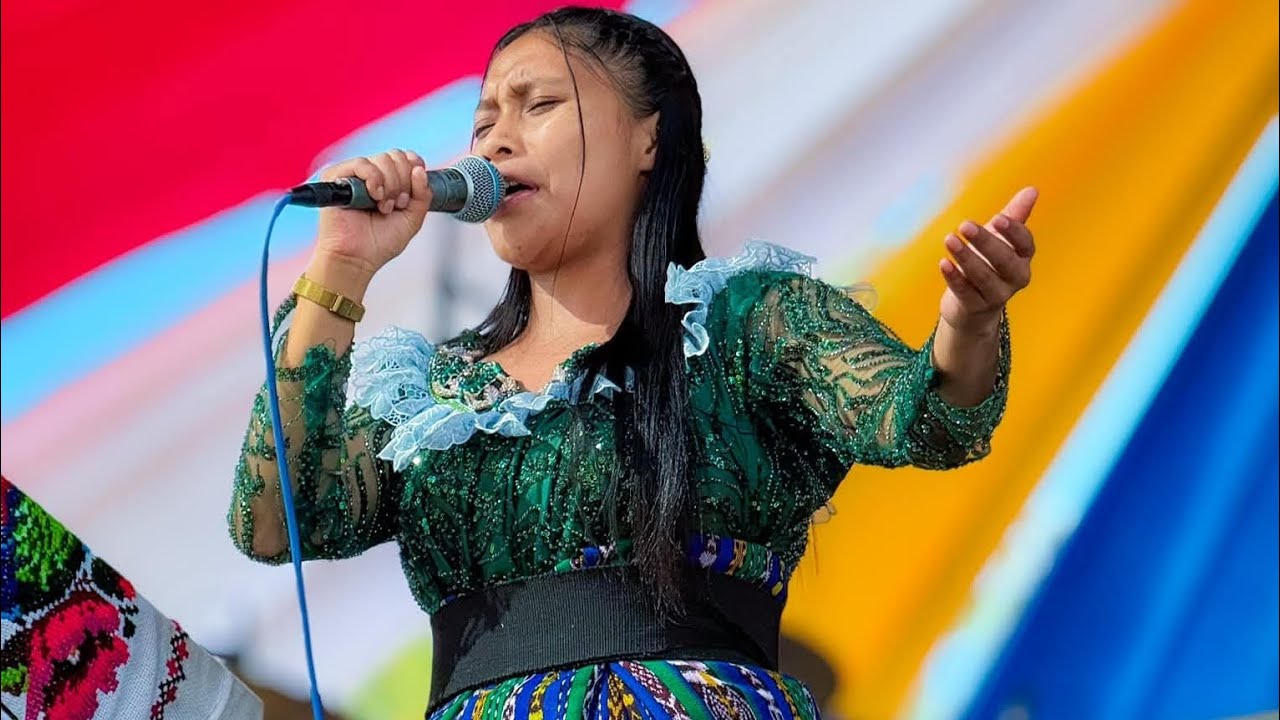 😭SANDRA MARINA 🎙🎬🔥 MINISTRANDO COROS