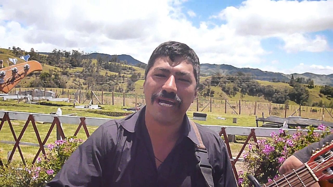 LA REALIDAD DEL CAMPESINO Luchito Muñóz y Renovación Tropical