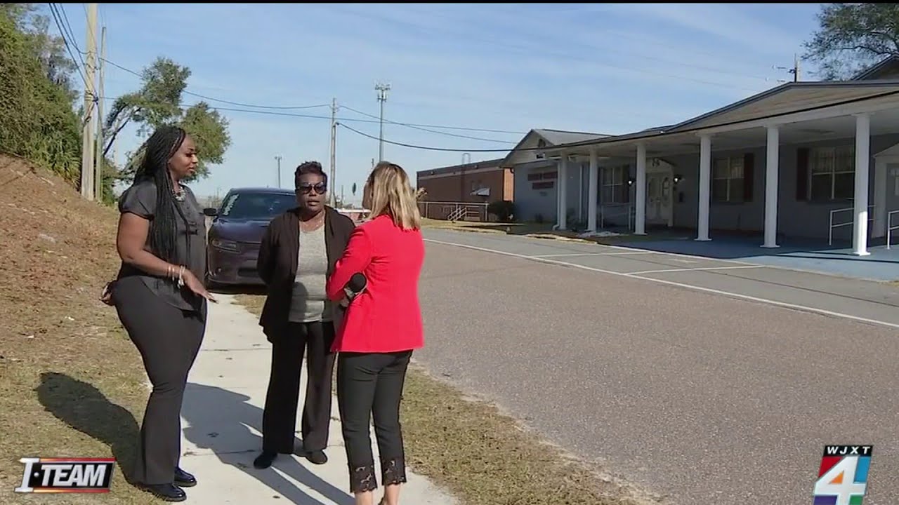 ‘An unforgettable smell’: Family suspected something was wrong at burial by wanted Jacksonville ...