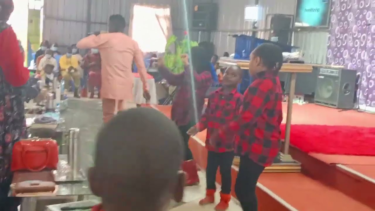 Teketeza by KennyBizzoh Live From Deliverance Church Imara Daima
