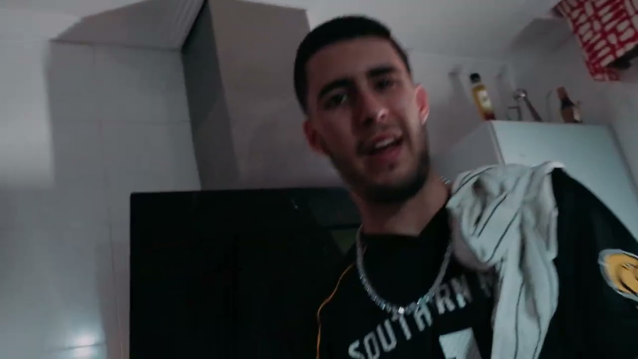 LOZA - COCINO BUENO (VIDEOCLIP) 