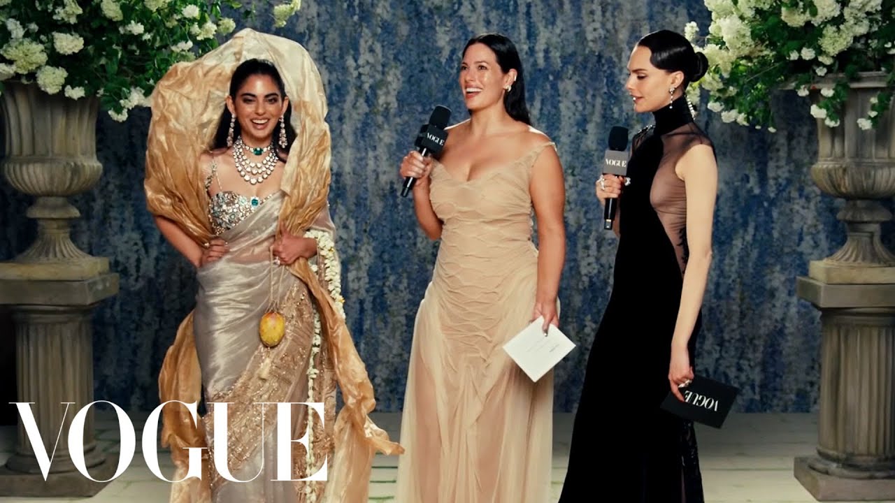 Платье Иши Амбани на Met Gala создано из сентиментальных вещей | Vogue