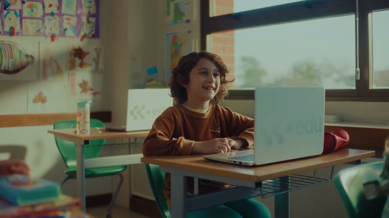 Spot | Colegio