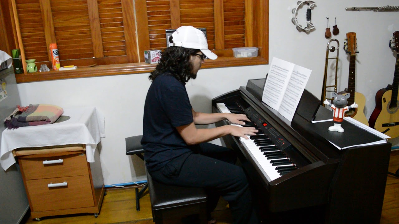 Hino do Náutico no piano por Otávio Augusto