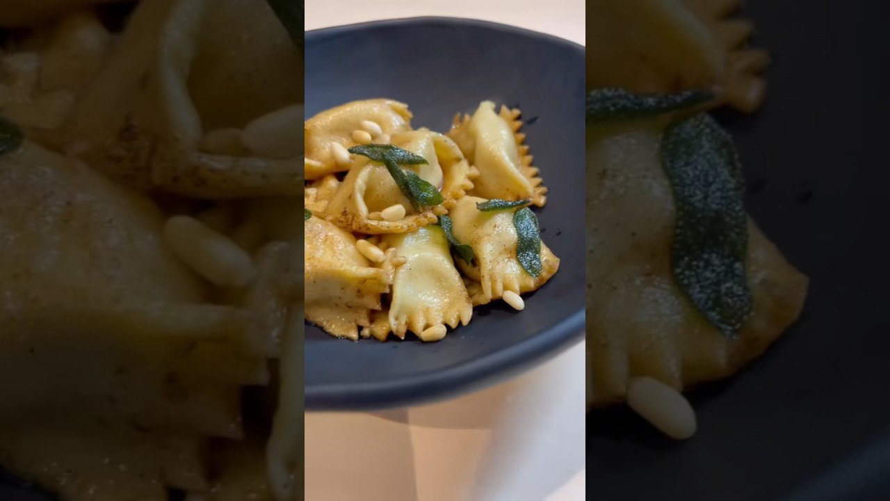 Mushroom & Leek Agnolotti #shorts #freshpasta #agnolotti