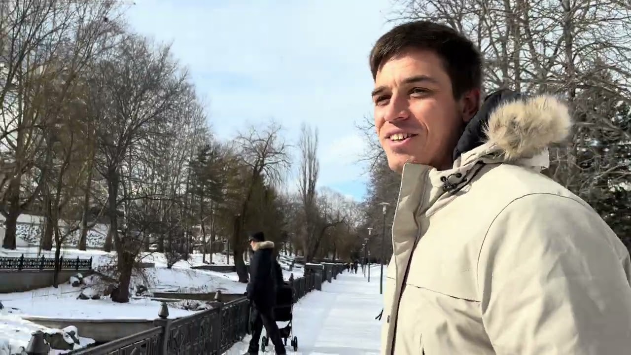 Приехали в гости. Симферополь зимой.