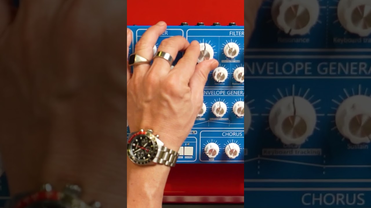 GS-E7 Synthesizer sounds as glorious as its name. 😎 #newsynth #MusicInnovation
