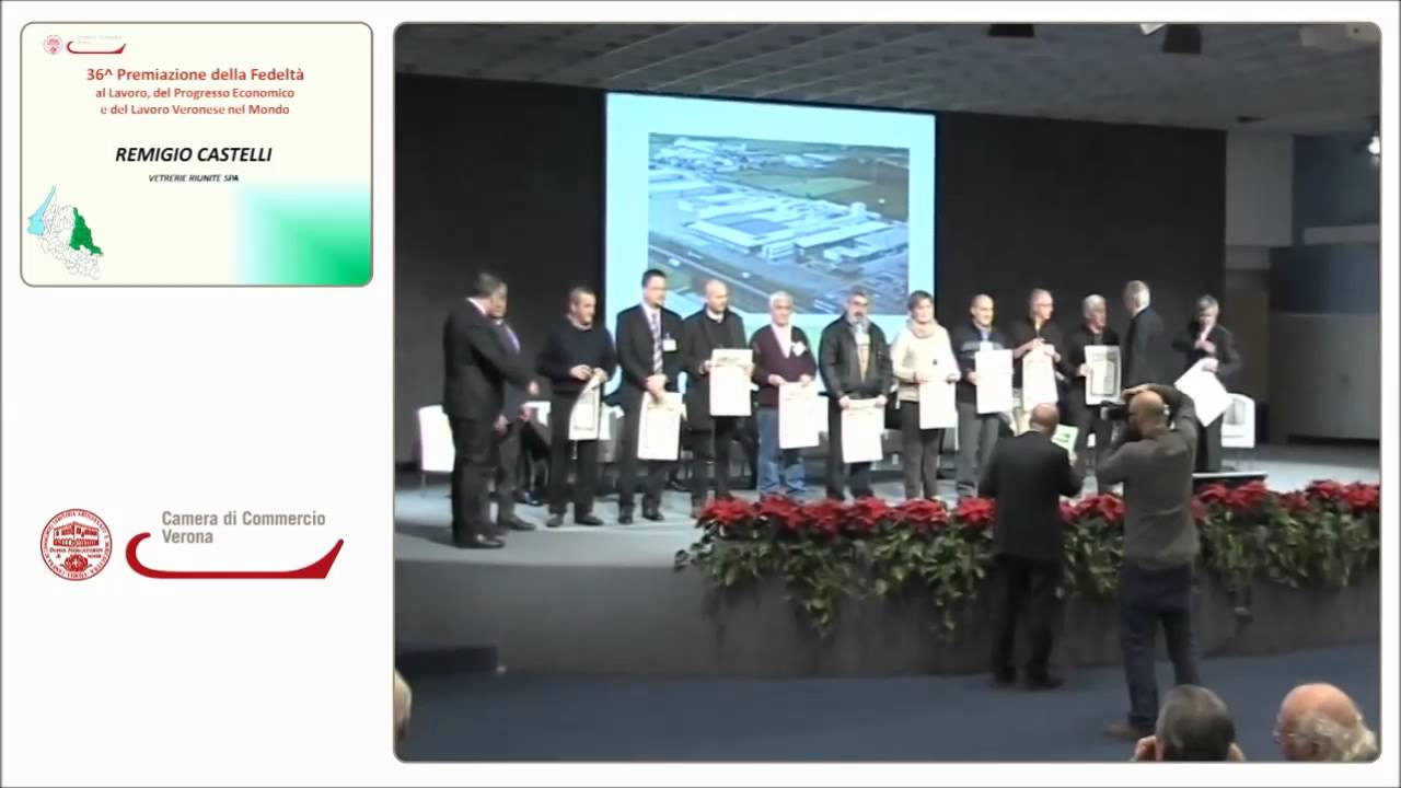 Fedelt&agrave; 2013   Gruppo premiati Est   dipendenti Vetrerie riunite