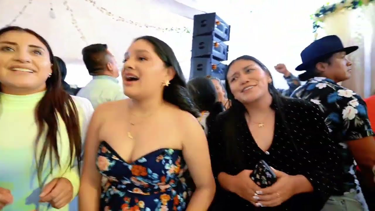 🌎 LA PODEROSA 🇪🇨 BAILE VIDEO COMPLETO - BODA DE ANDERSON DE LA TORRE & ELIZABETH ISAMA 📕 2025