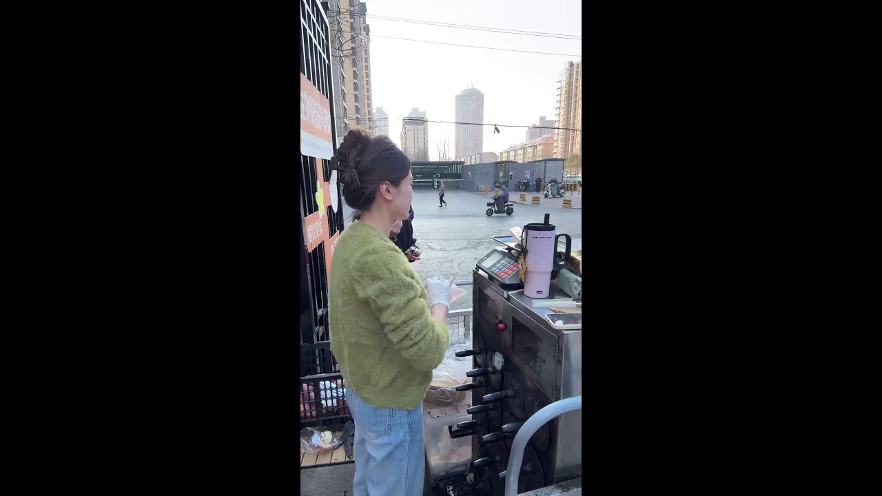 小翻翻来摆摊啦