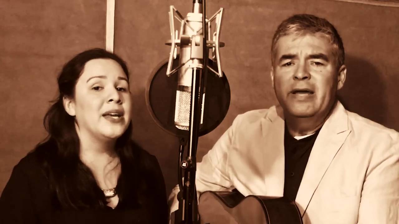 COMO UN RELAMPAGO –César y César