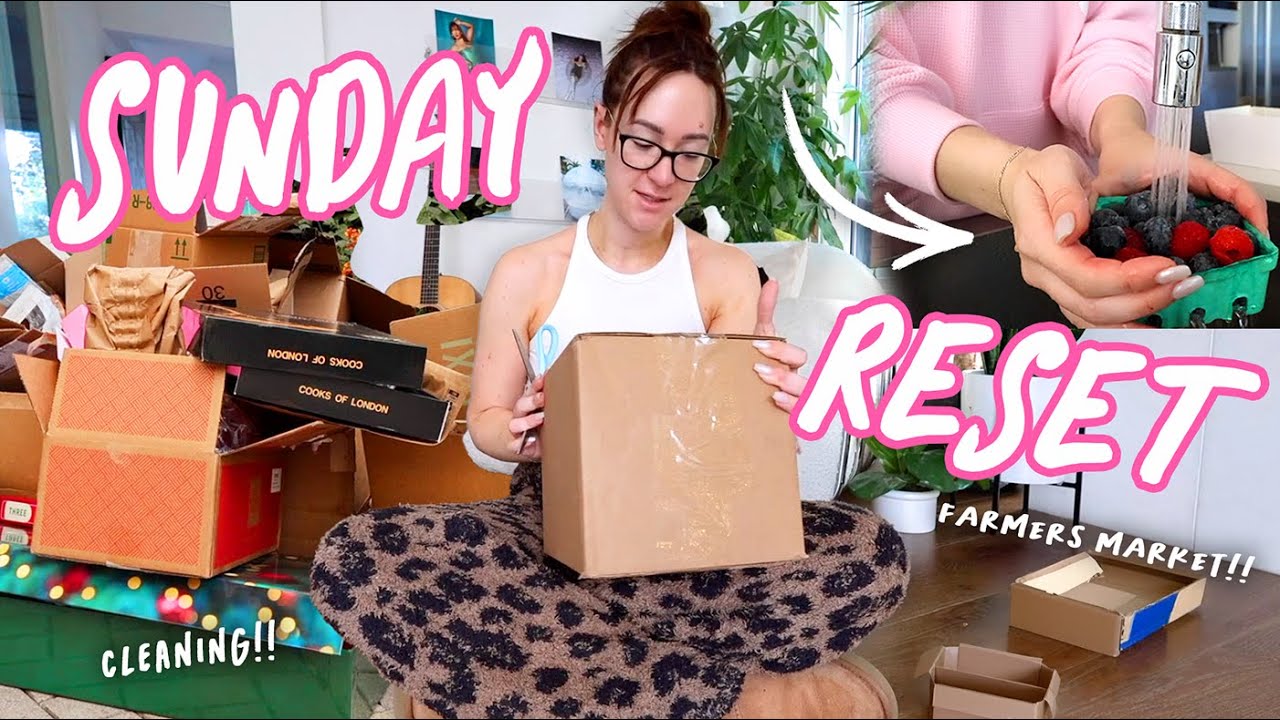 Sunday Reset Routine: Cleaning the House, Amazon Haul, and Grocery Shopping!! Vlogmas Day 14 + 15