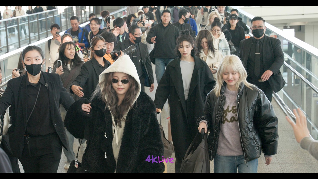 NMIXX 엔믹스 Hong Kong Departure to Incheon after Fansign