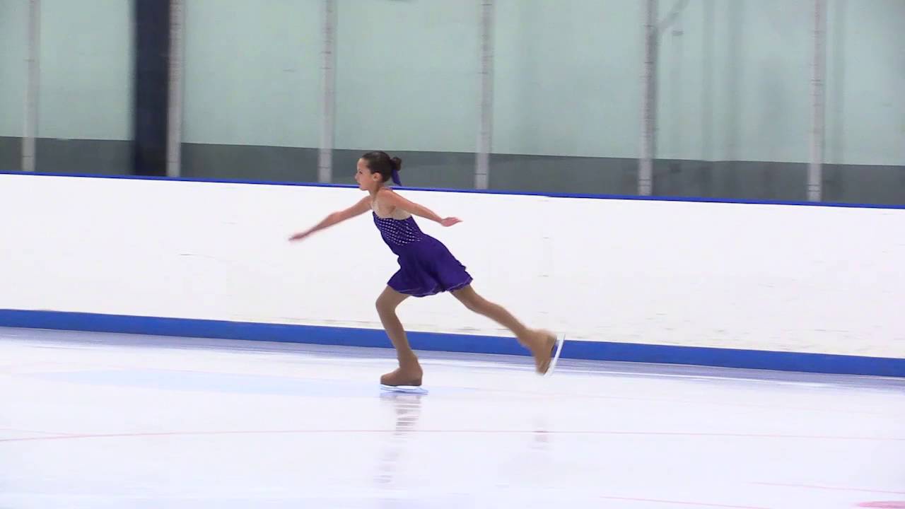 Sarah's 1st event for the day at IcePlex Escondido F/S 1