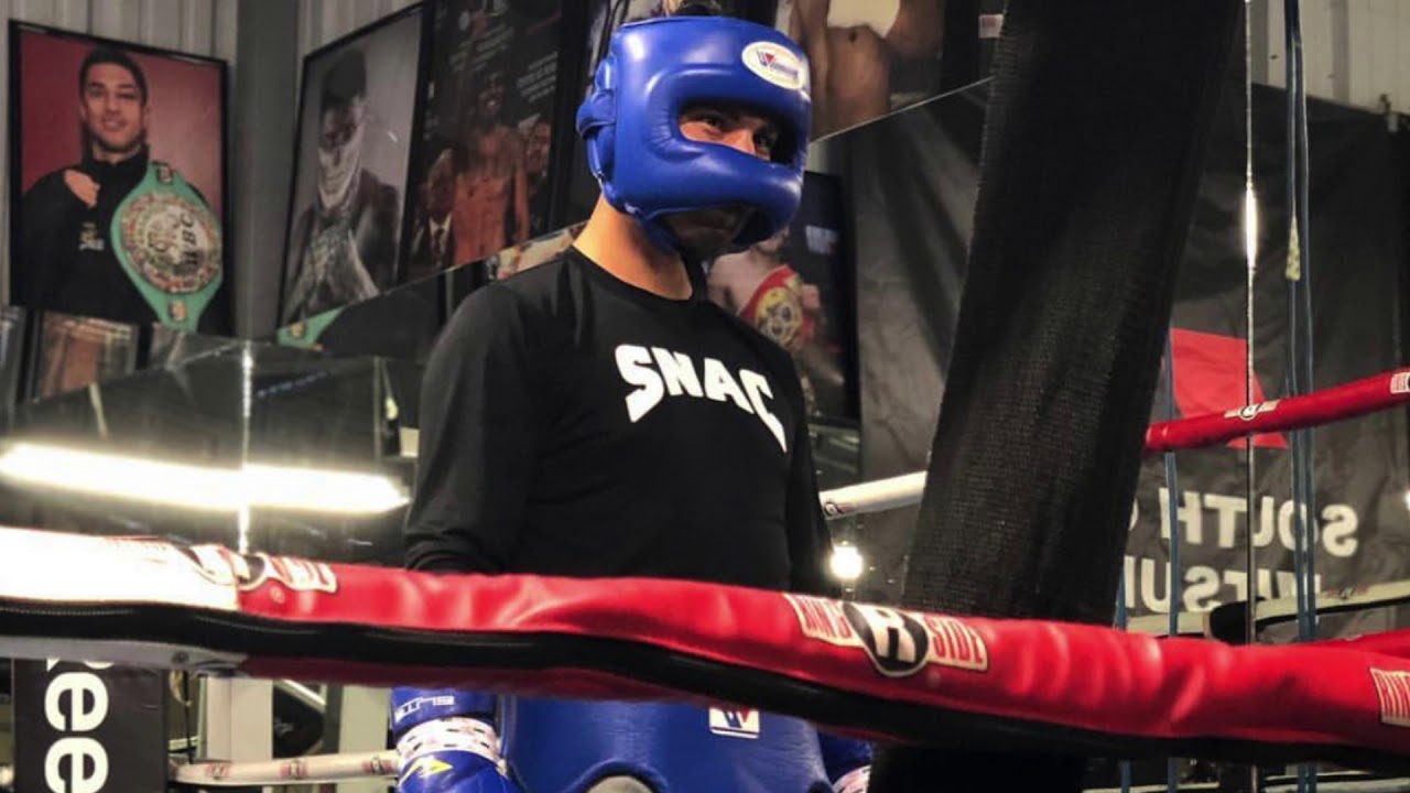 4 Division World Champion Mikey Garcia Recommends SNAC  Vitalyze™