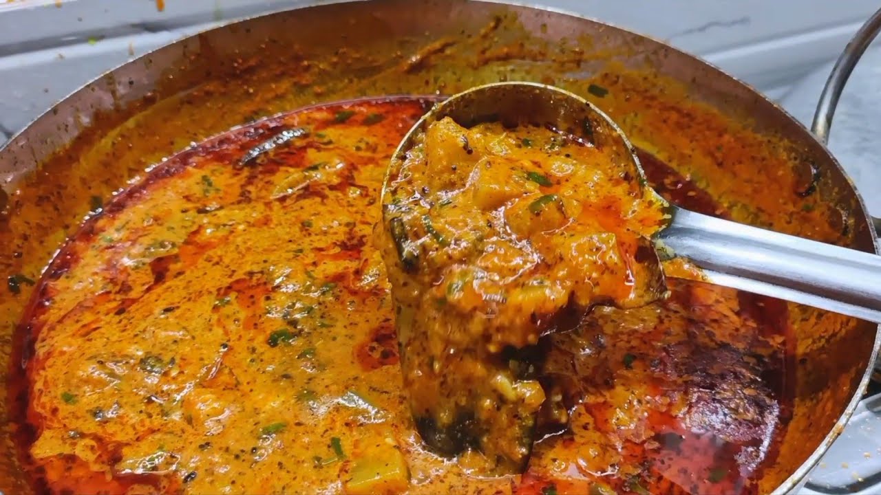 शाही लौकी एक बार खाएंगे तो शाही पनीर भूल जायेंगे | Shahi Lauki Ki Sabzi Bottle Gourd - Raj Kitchen