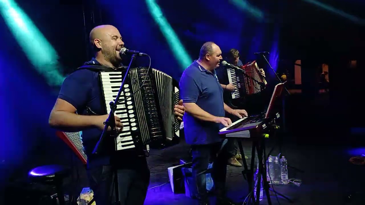 Nagyvenyimi Falunap Szabó Trió fellépésével 2025 08 01.