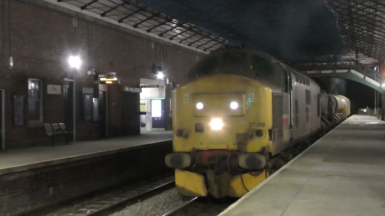 Mega Thrash! - Direct Rail Services 37419 Gets The Shove at Filey 2023