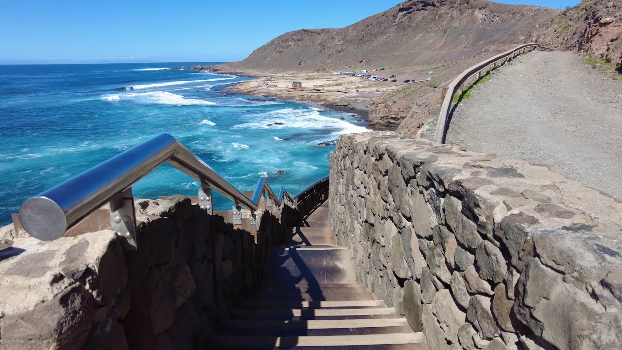 Acceso peatonal a Playa Del Confital. Las Palmas de Gran Canaria.