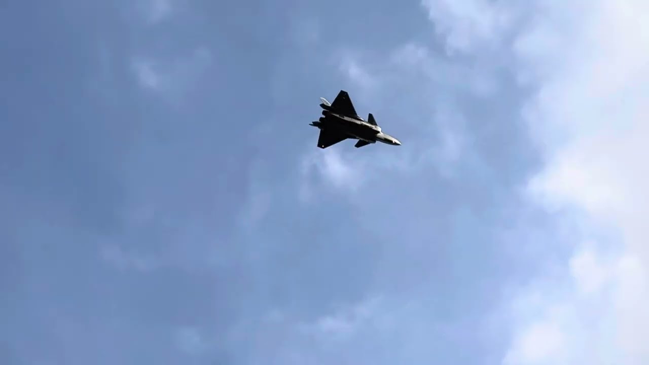 Gao Hua ‘s Flyfans J-20