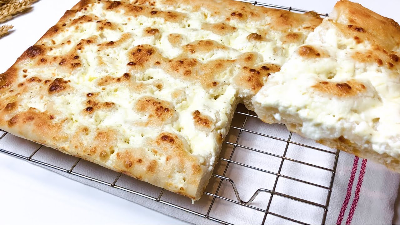 FOCACCIA ALLO STRACCHINO Senza impastare! Ricetta Facile e Veloce