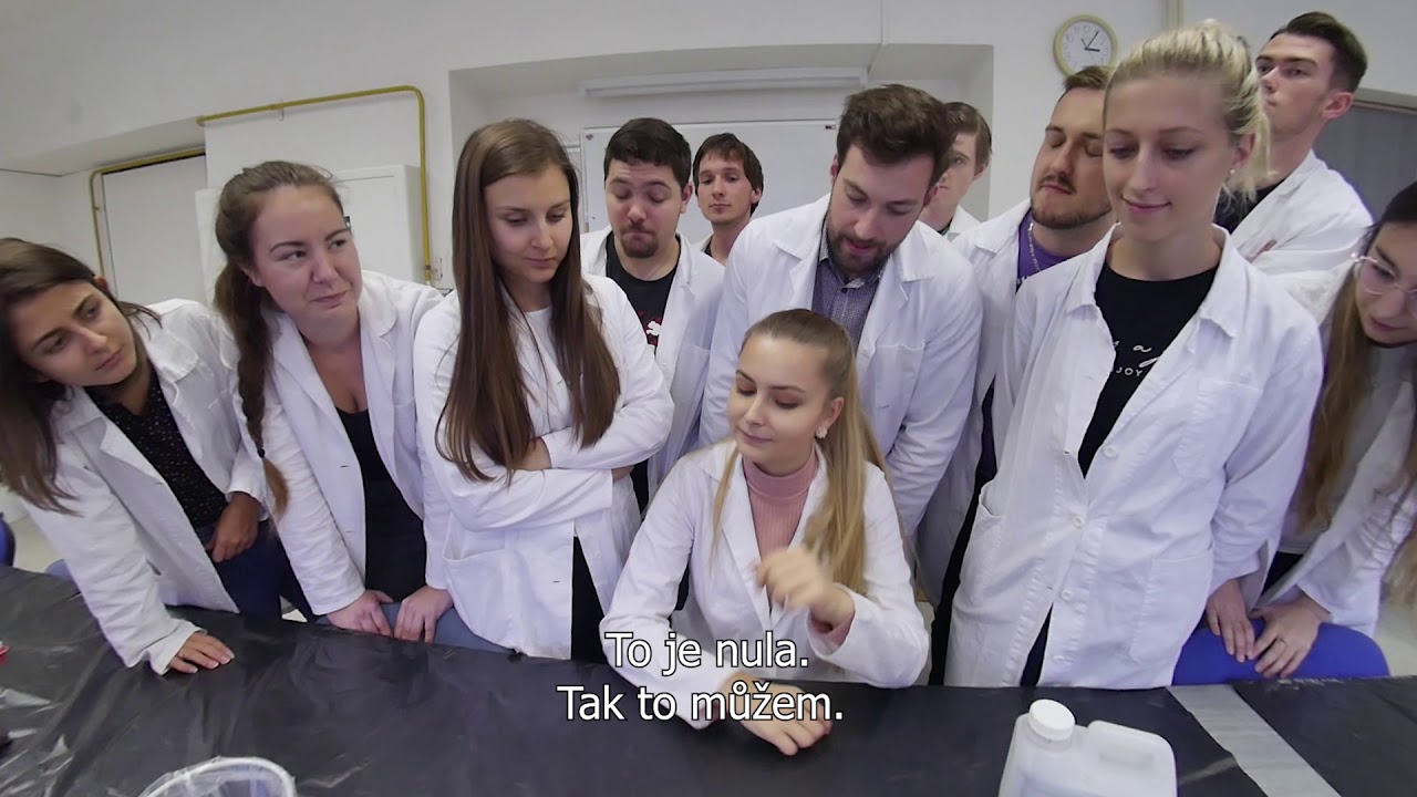 LFHK úniková hra  2019  4. skupina - půlení mediků