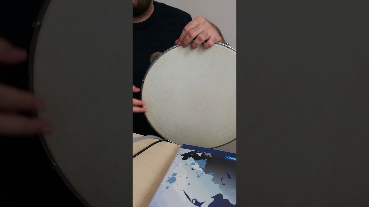 Acemkürdi Peşrev üzerinde Bendir ile Fahte usulü gösterimi(Neva Türk Müziği Topluluğu'na Eşlik)