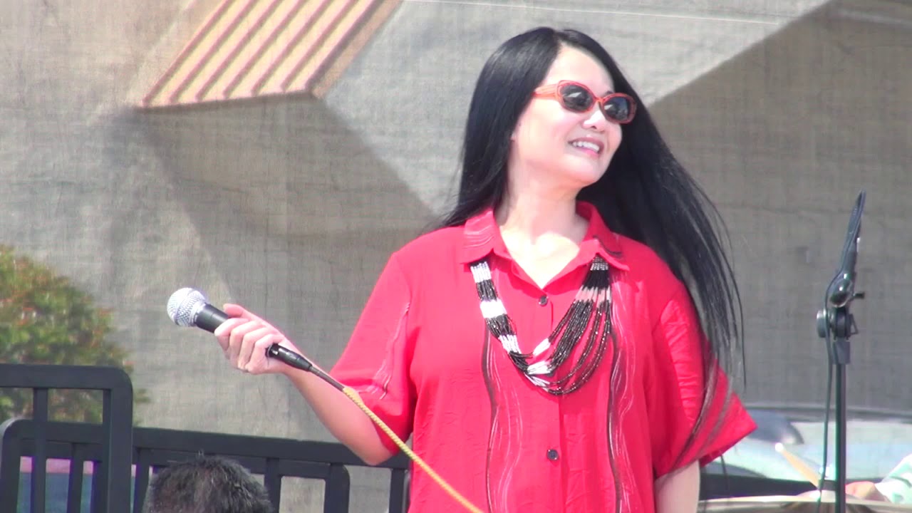 Ca sĩ Th&uacute;y  Anh _ MC  đ&agrave;i   S&agrave;i G&ograve;n  radio  hải  ngoại .