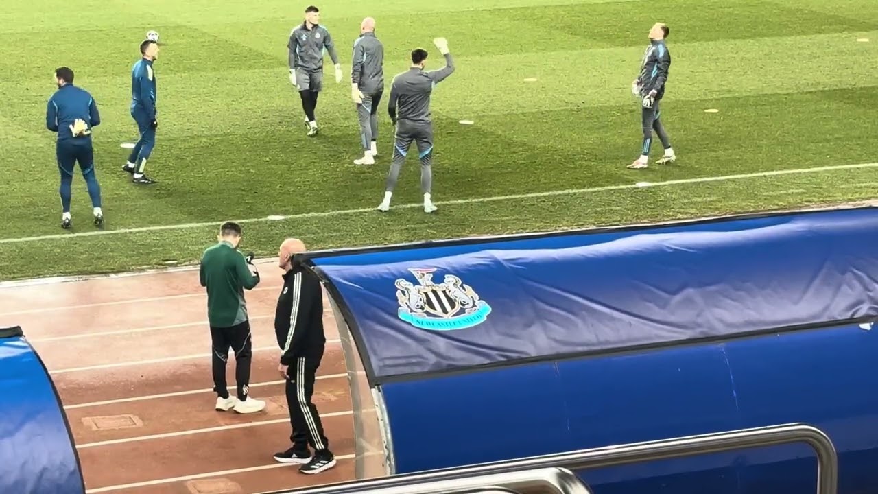 The amusing moment Eddie Howe asked to name his team by Baku journalist + training shots 