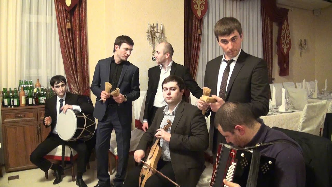 АСЛАН ТХАКУМАЧЕВ