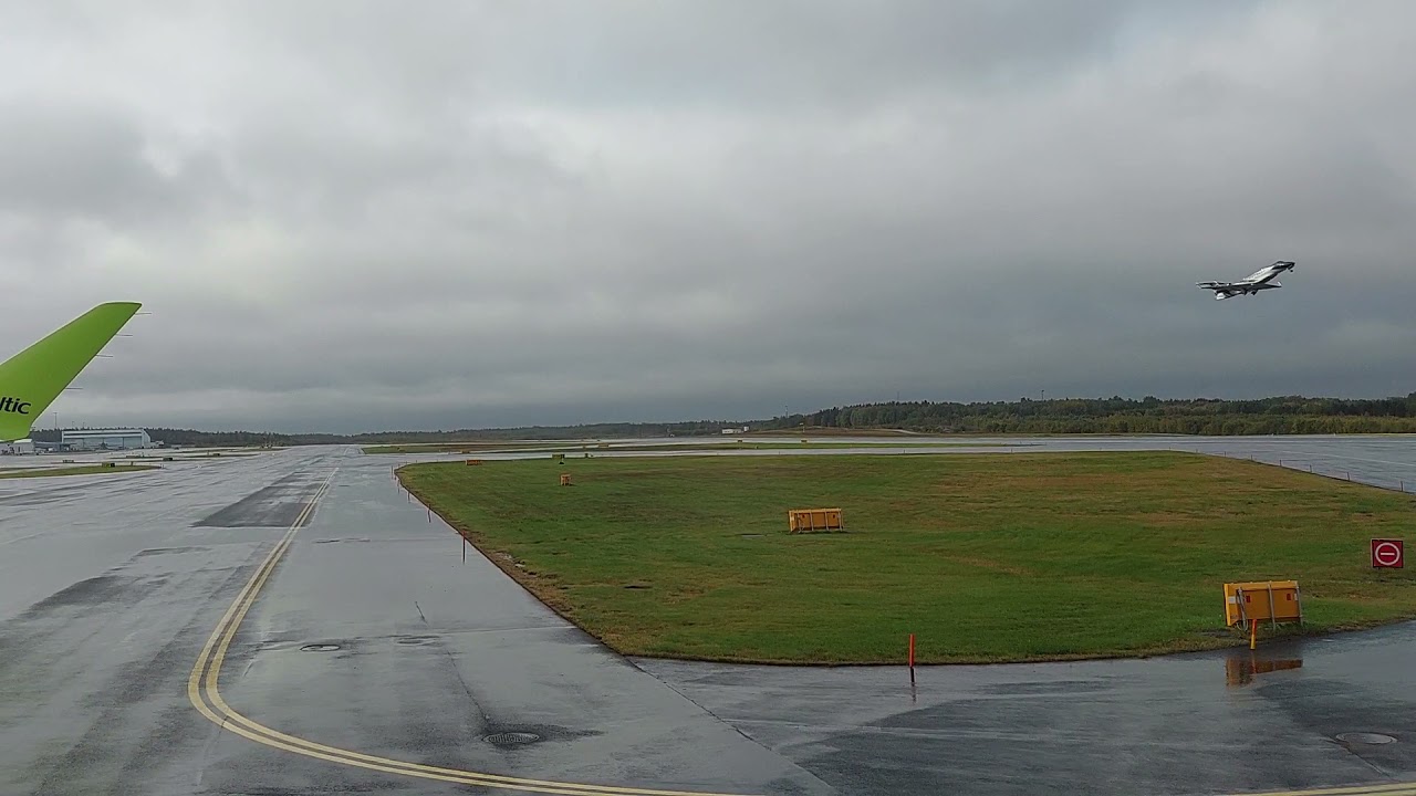 Landing.Airbus A220-300 4K Sweden Stockholm Arlanda airport ARN.   Heavy landing in bad weather.2021
